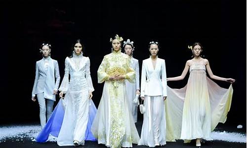 中国女装品牌_中国女装10大品牌有哪些牌子